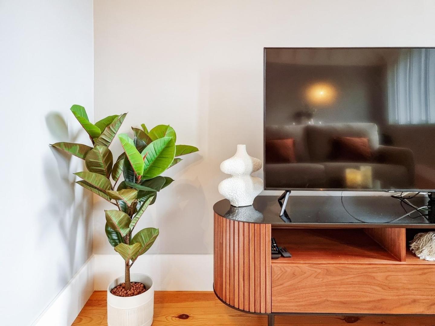 Apartamento Charming Loft With Mezzanine In The Center Porto